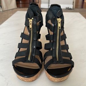 Steve Madden Eddyy Wedges 7.5